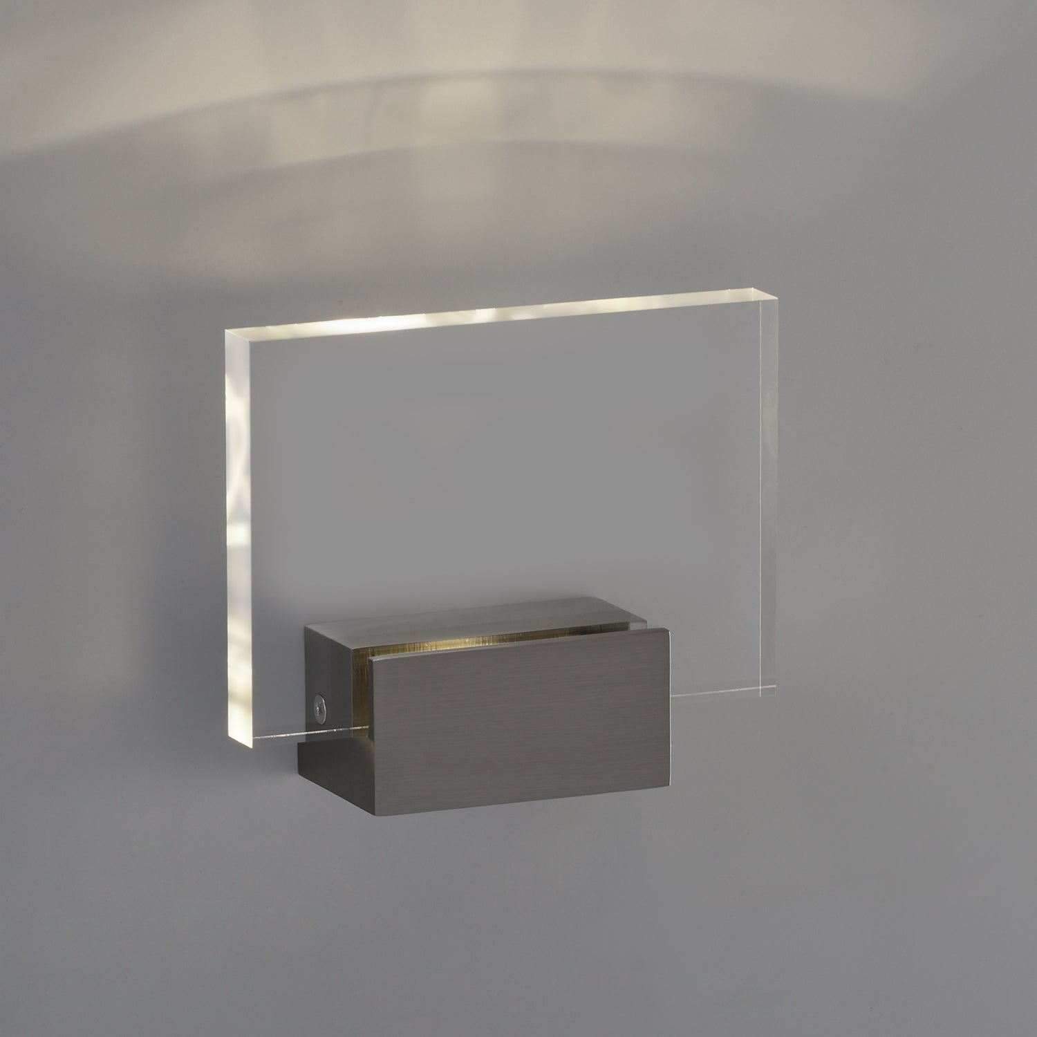 ACB Custom Aplique 16/3033 Niquel Mate, LED 2W 3000K 315lm, CRI90 , LED integrado A3033101NS