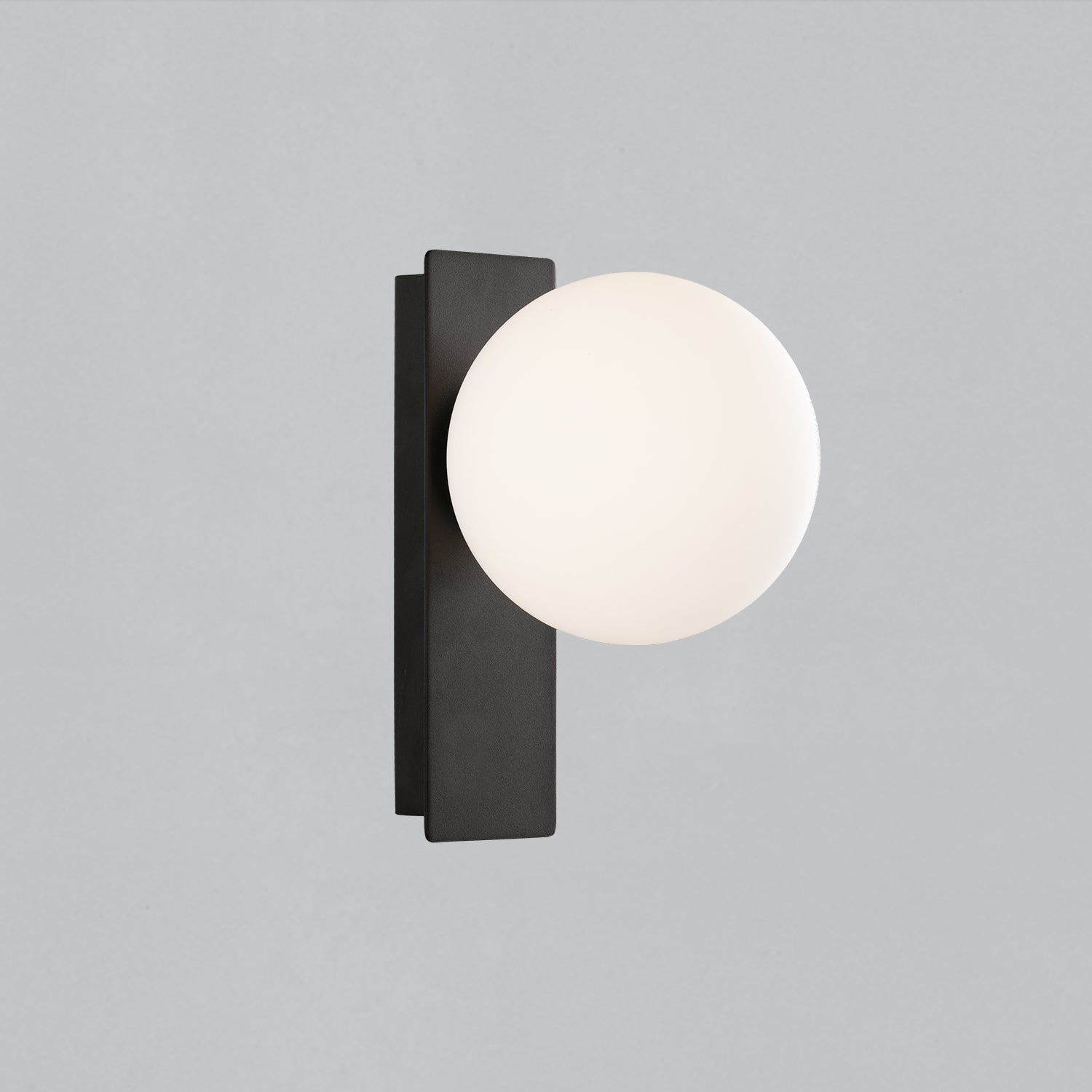 ACB Kin Aplique 16/8169 Negro Texturado/Opal, LED 8W 2700K 370lm, CRI90 , LED integrado A8169191N