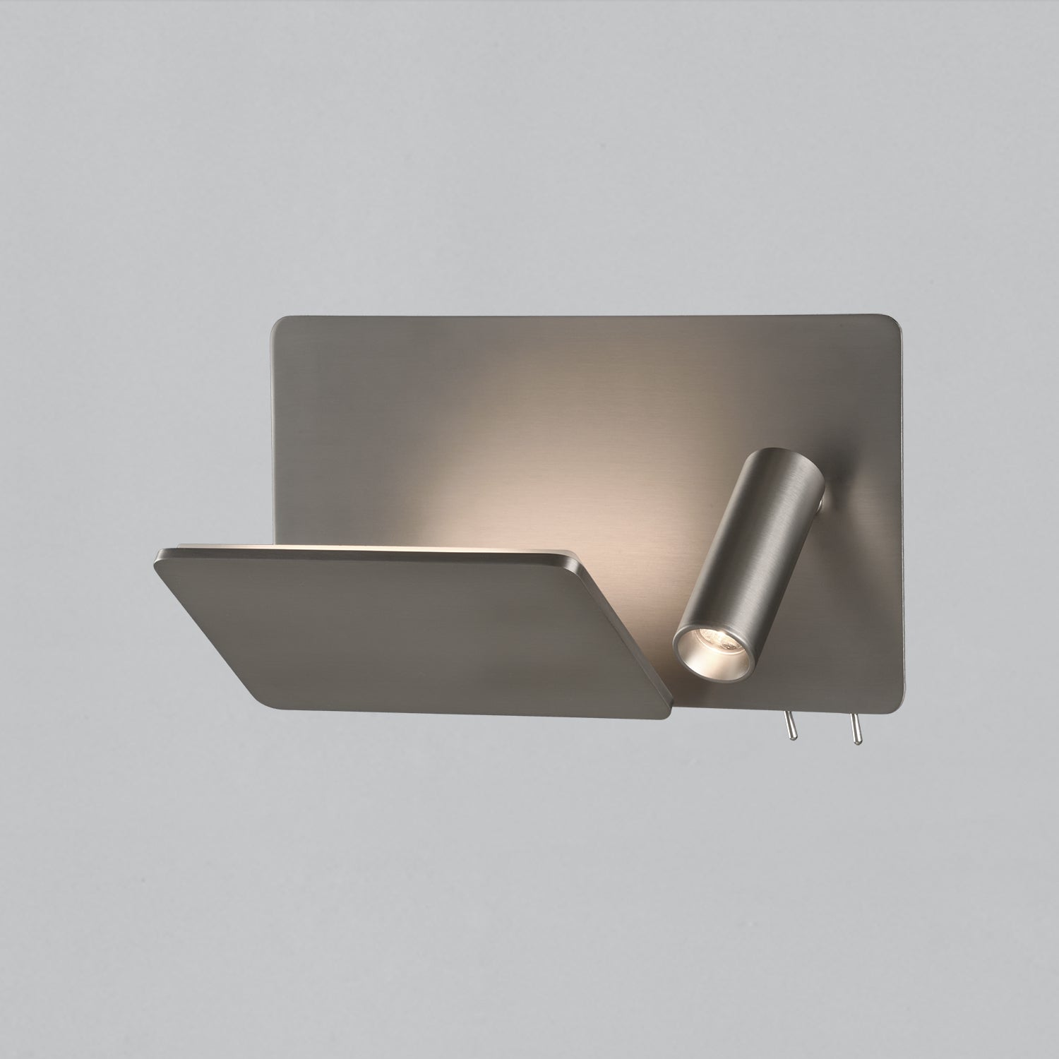 ACB Laika Aplique 16/3665 Niquel Mate, LED 6W 2700K 600lm + 3W 2700K 315lm, CRI90 , Dos interruptores, Orientable, Con USB, CON USBC A3665194NMDER