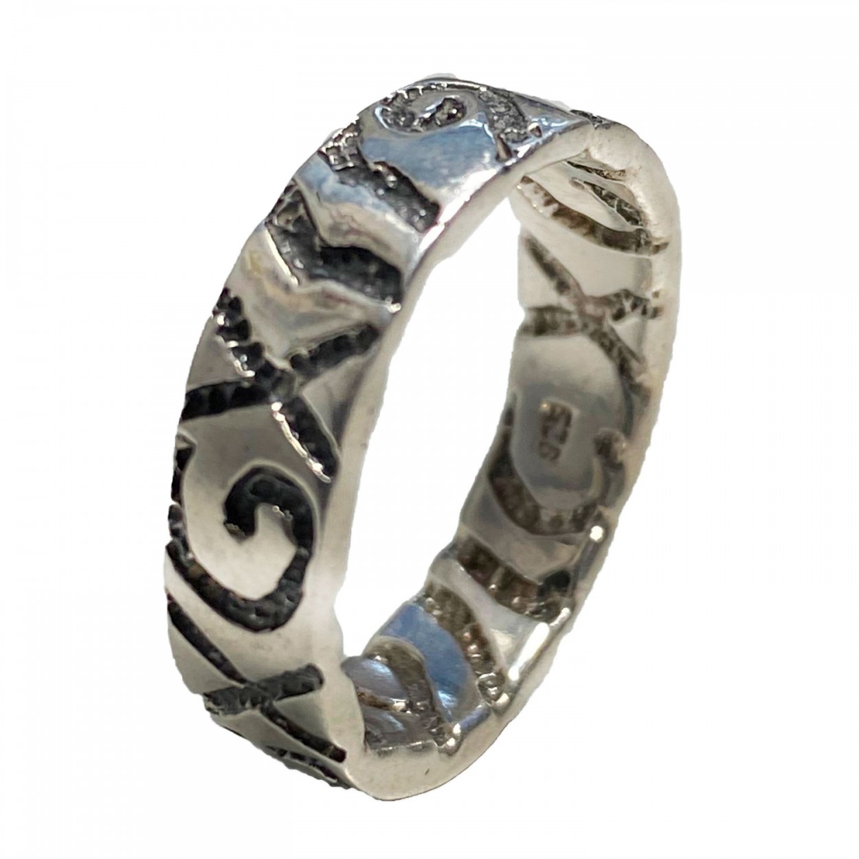 ANILLO PLATA LEY 925 TRIBAL LETRAS TALLA 18