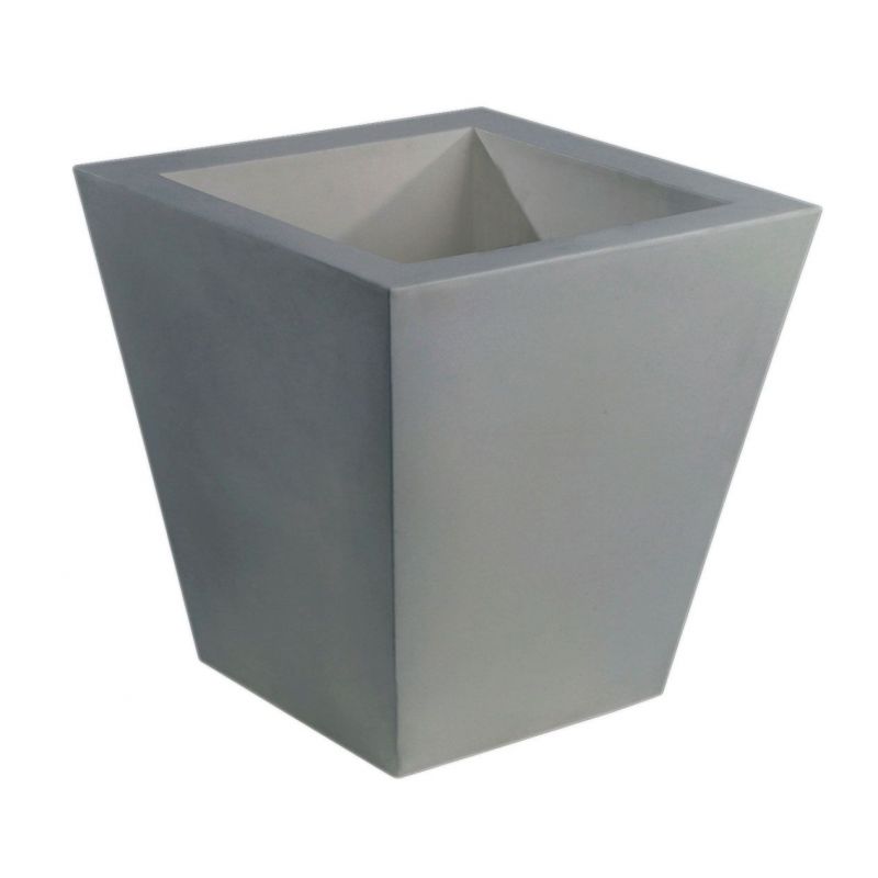 Cono cuadrado, macetero, bonito y de original forma